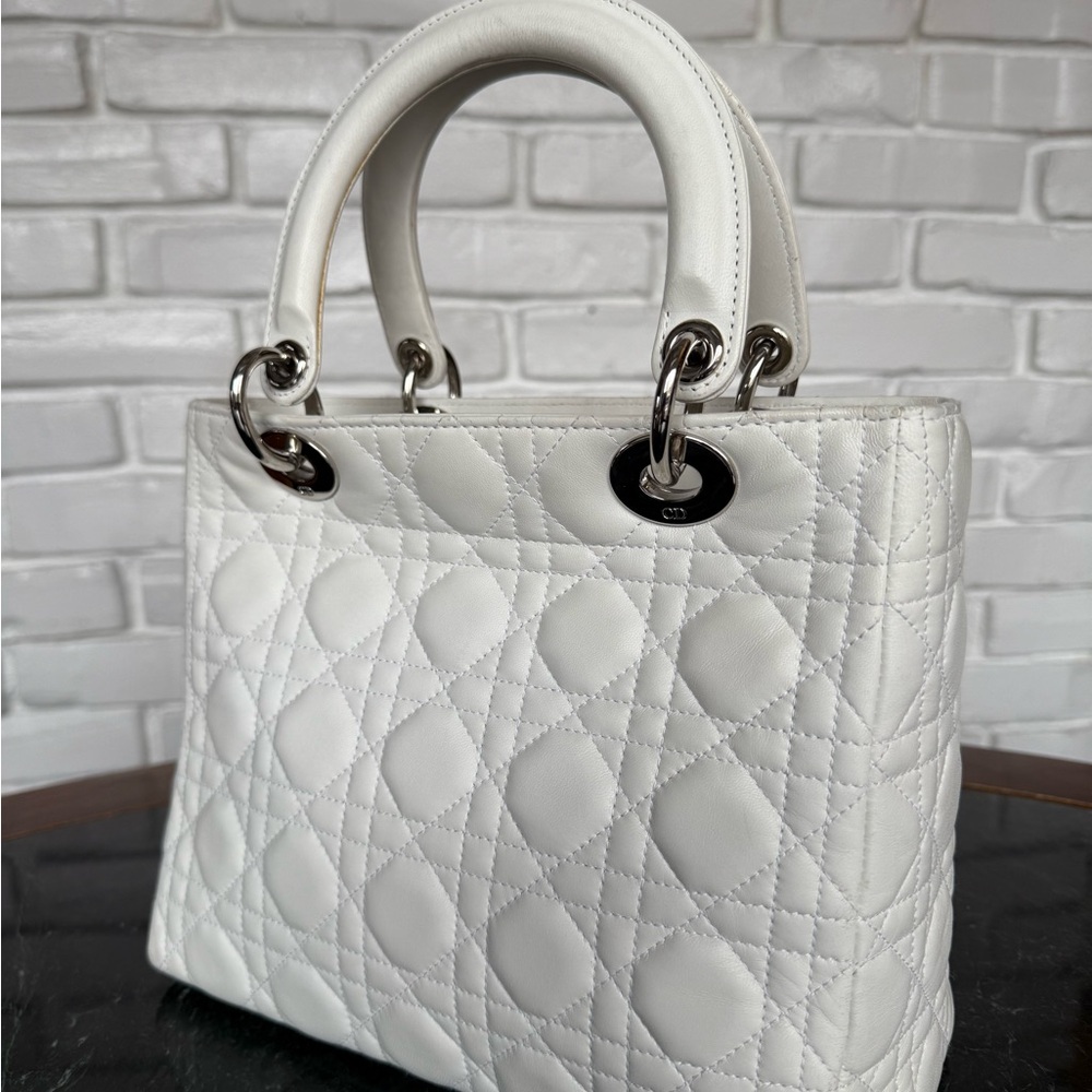 Christian Dior Cannage Lady Dior - Picture 5 of 17